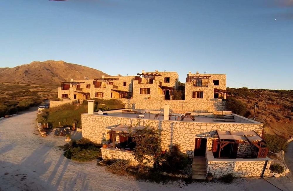 Ville Du Soleil - Exclusive Homes With Rustic Charm And Sensational Views Of The Mediterranean Sea Makrýgialos Exterior foto