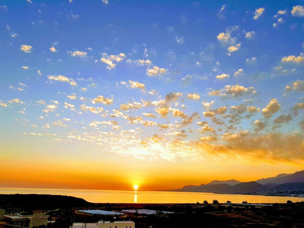 Ville Du Soleil - Exclusive Homes With Rustic Charm And Sensational Views Of The Mediterranean Sea Makrýgialos Exterior foto